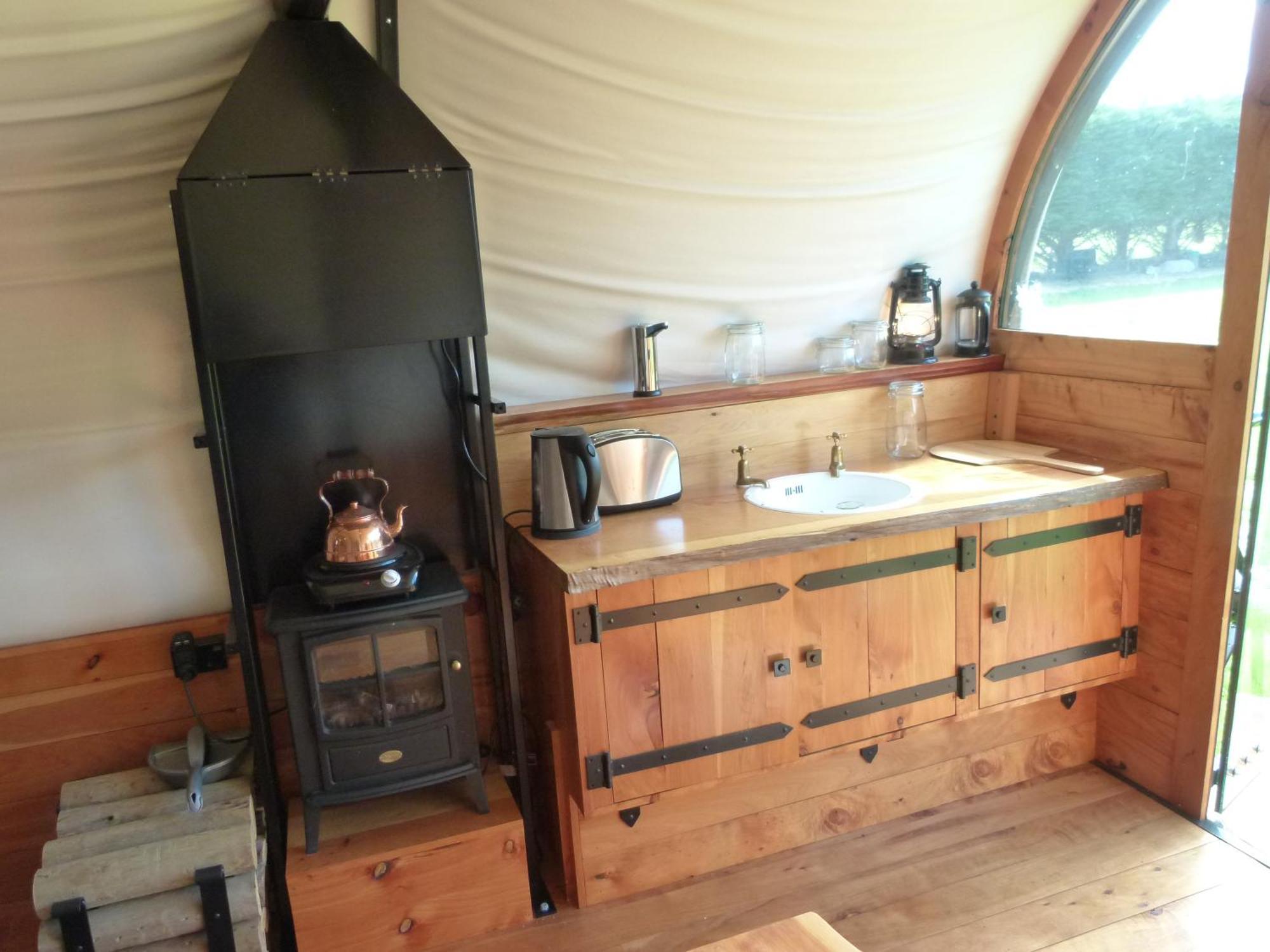 Wacky Stays - Unique Farm-Stay Glamping Rentals, Free Animal Feeding Tours Kaikoura Luaran gambar